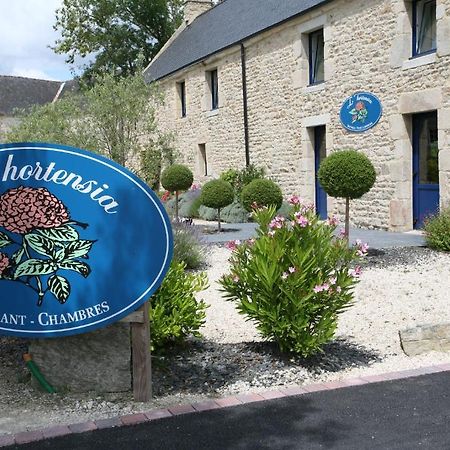 Hotel - Restaurant L'Hortensia Noyalo Екстер'єр фото